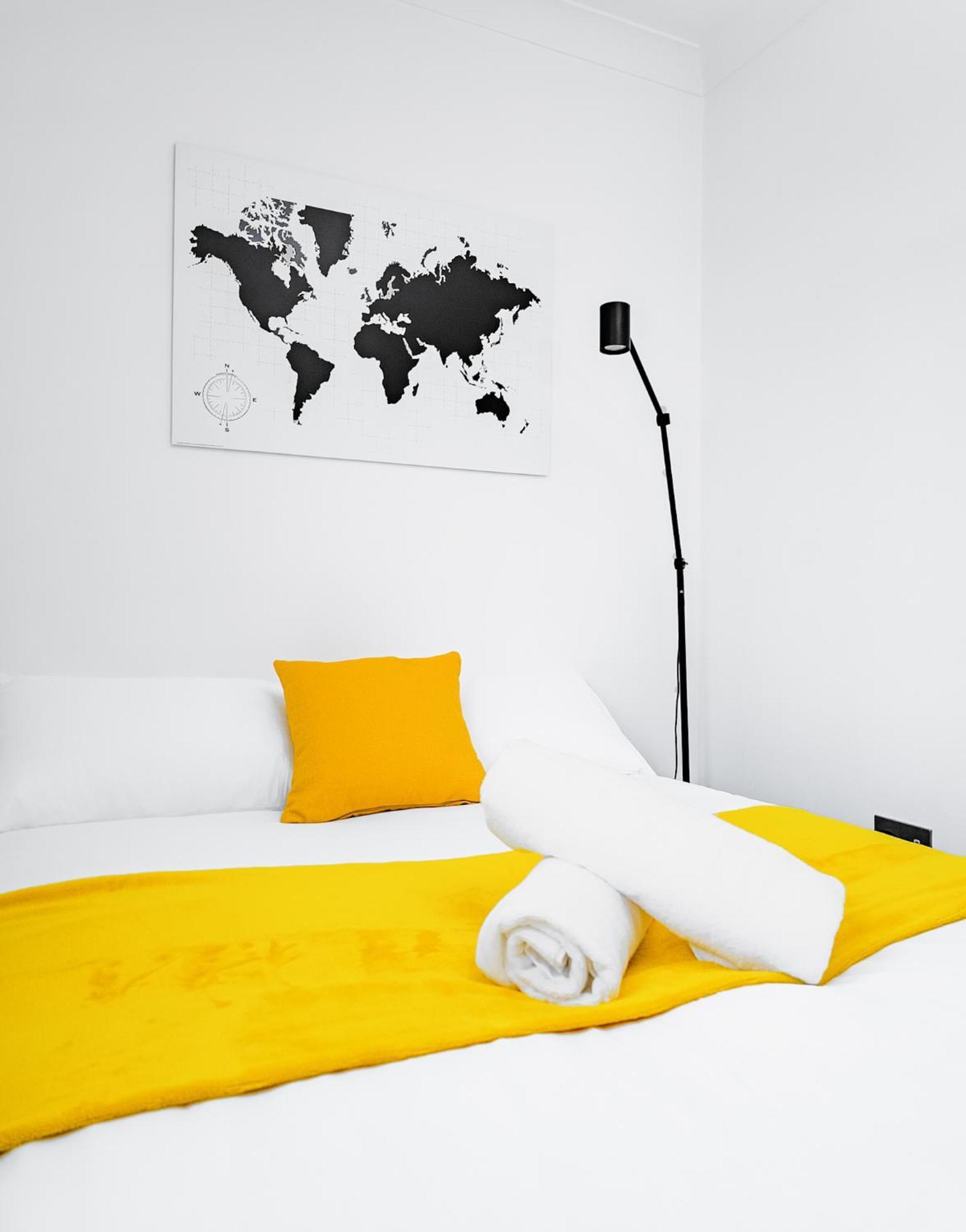 Charming London Home, Opp Arnos Grove Underground Station, Parking New Southgate Exteriör bild